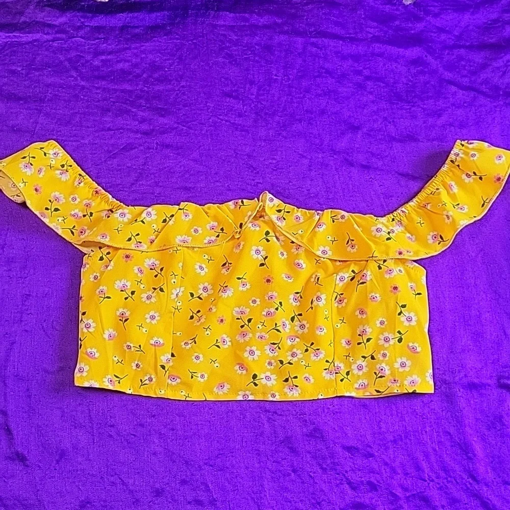 Shein mustard yellow pink floral off shoulder 2 piece set - Picture 7 of 15